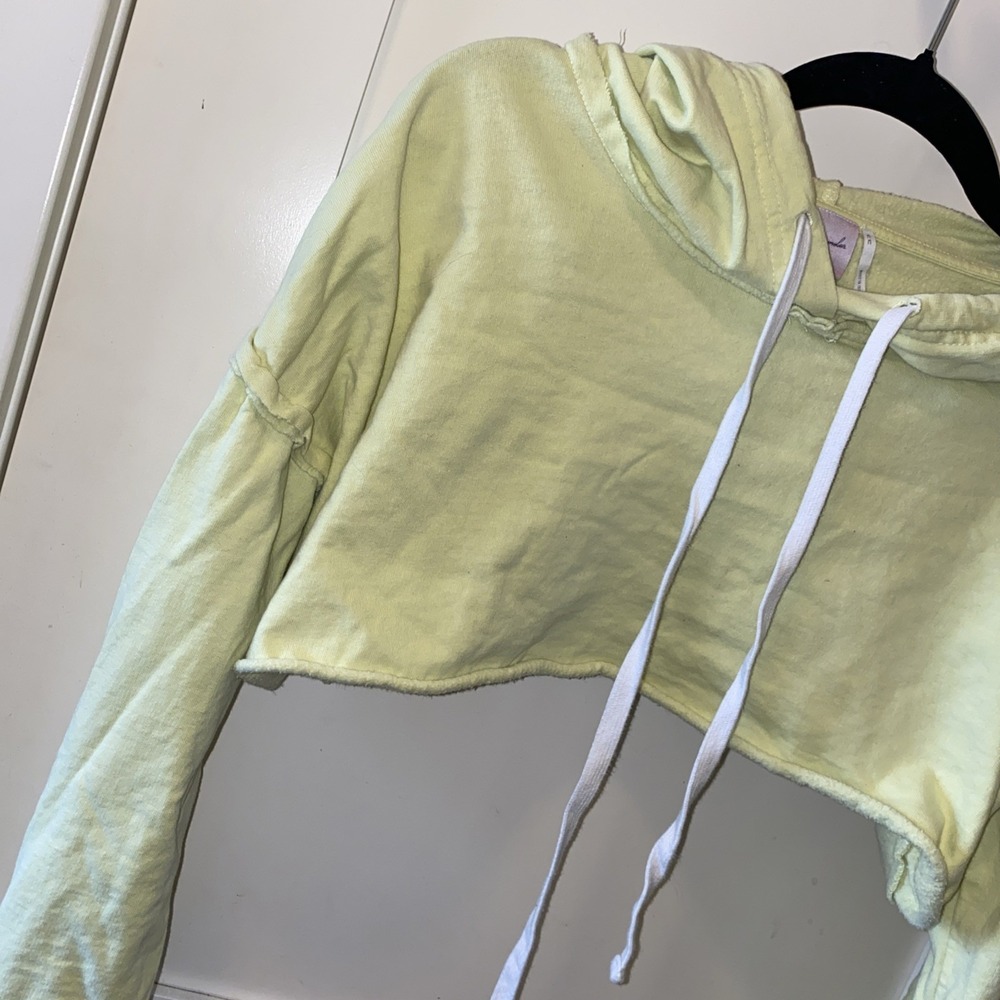 Urban Outfitters Out From Under Light Bright Green Cropped Hoodie Medium - Picture 3 of 9